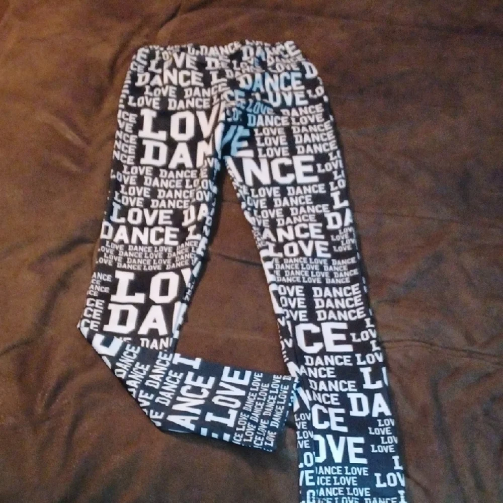 Black and White NWOT  Love Dance Leggings and Shorts Set